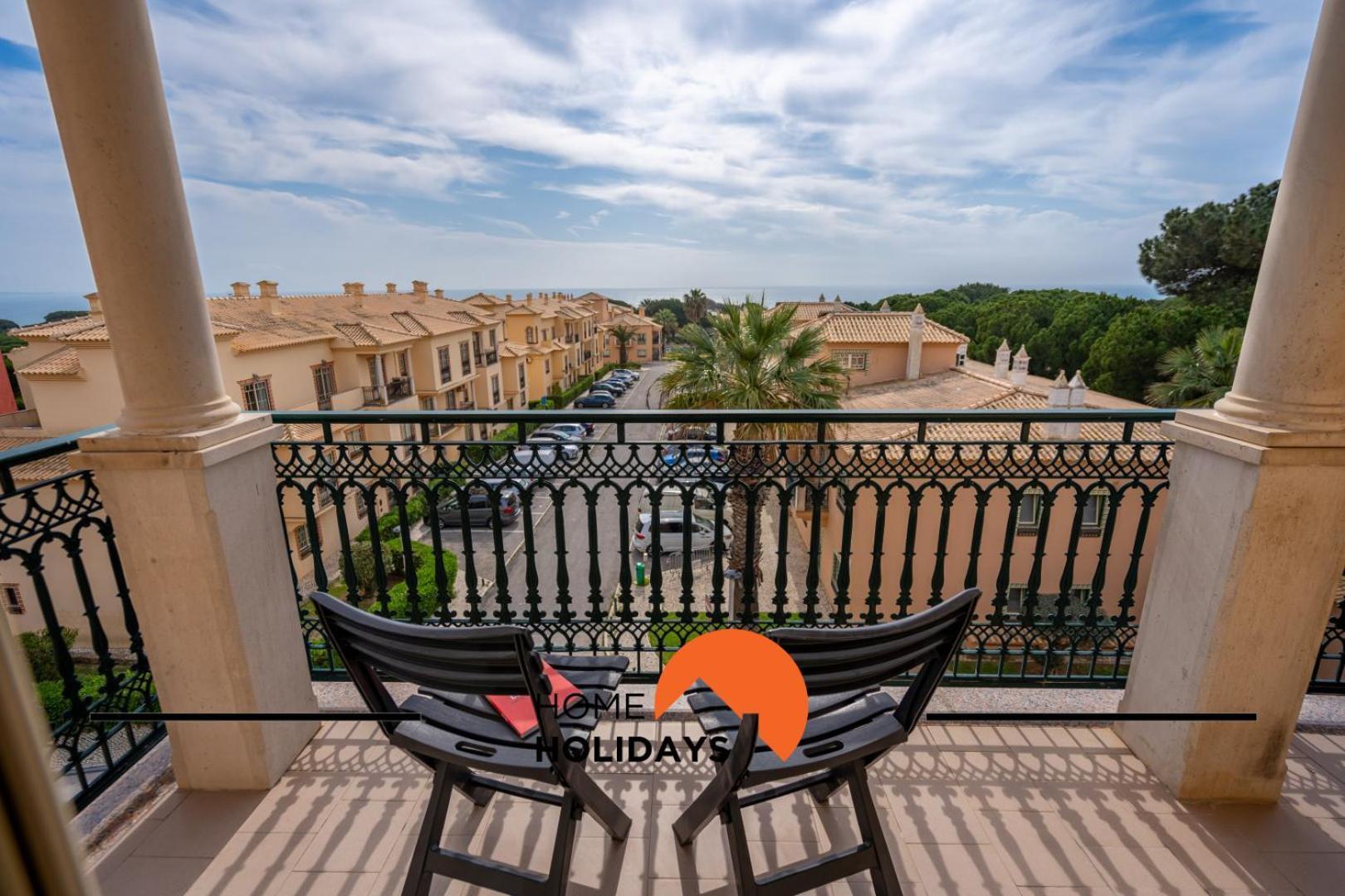 #274 Pedra Dos Bicos T By Holidays Apartment